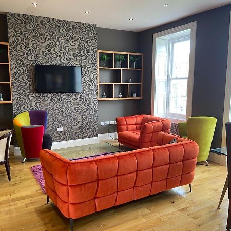 Halvard Apartments At Castletown Ngoại thất bức ảnh